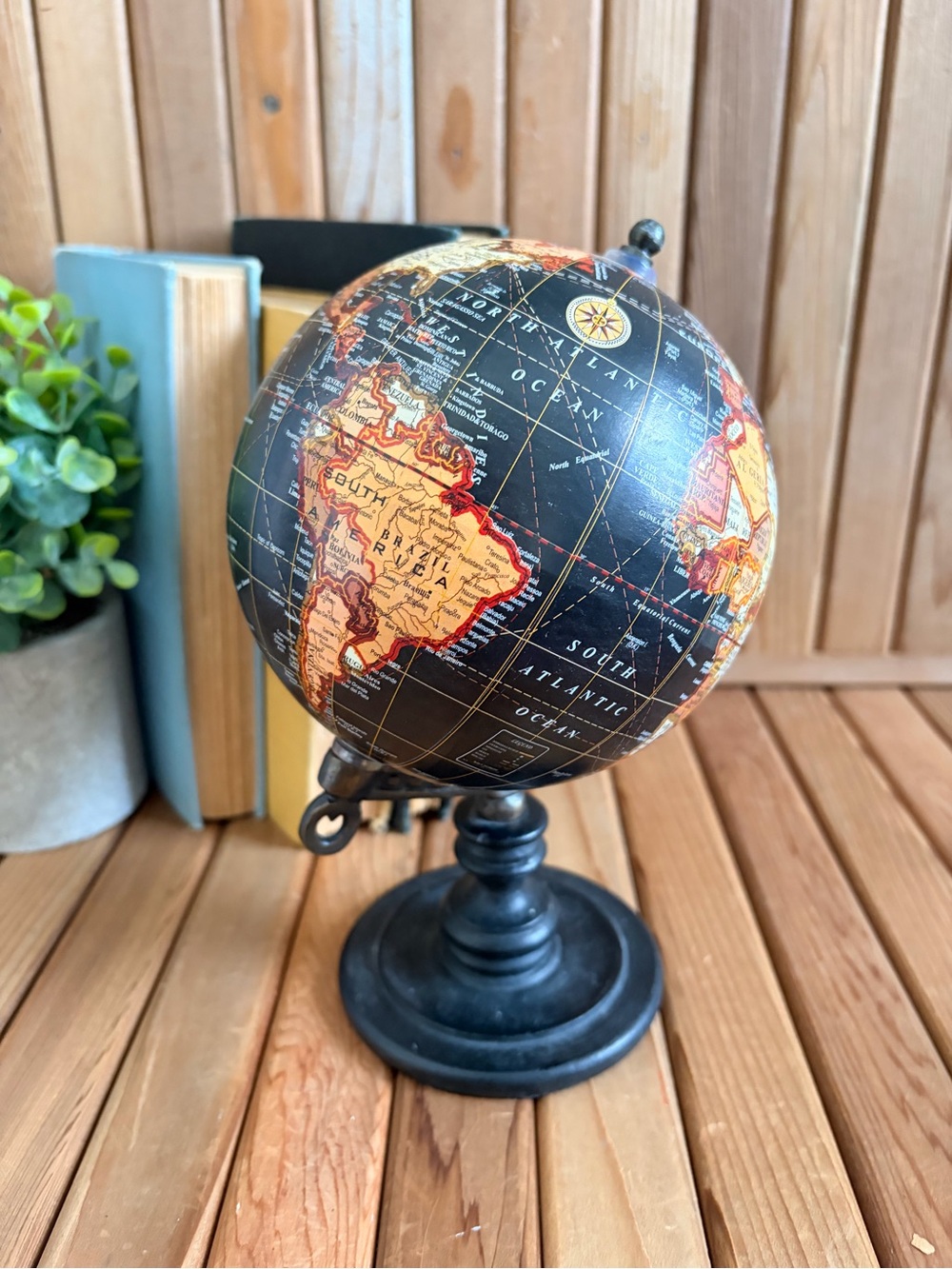World Globe Tabletop Decor | Vintage Style Black & Gold Desktop Office Art